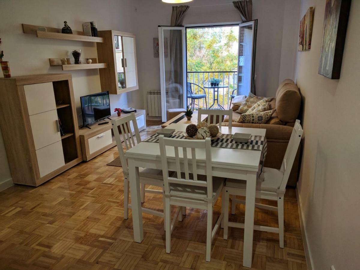 Gran Apartamento Cerca de Atocha Madri Exterior foto