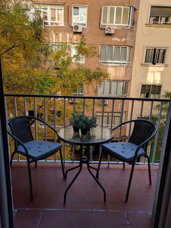 Gran Apartamento Cerca de Atocha Madri Exterior foto