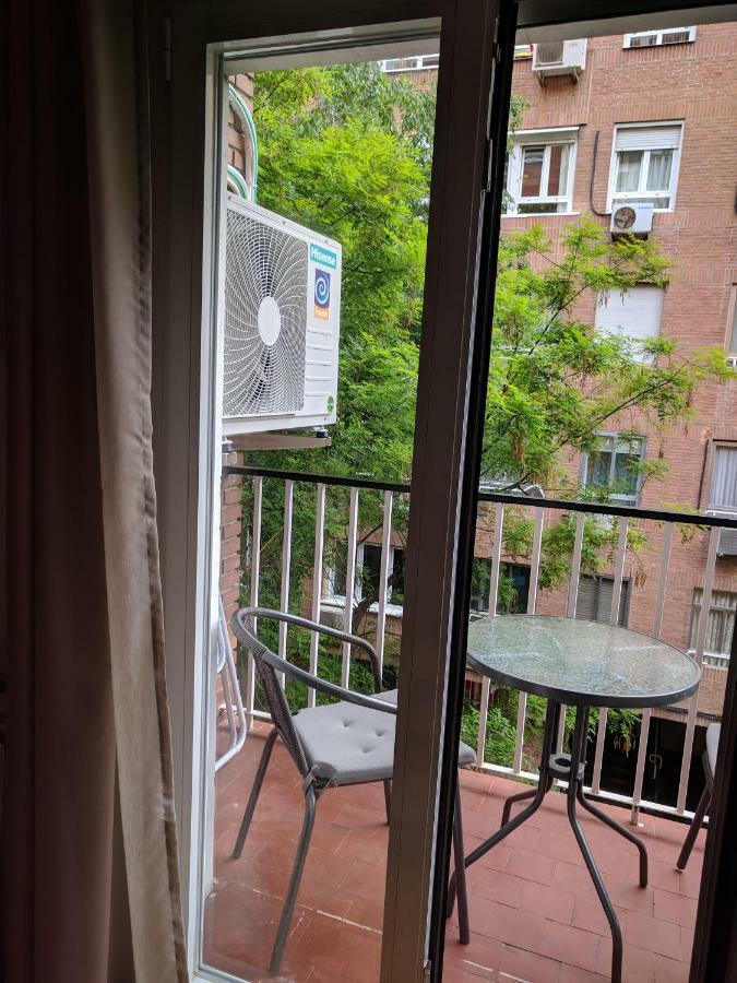 Gran Apartamento Cerca de Atocha Madri Exterior foto
