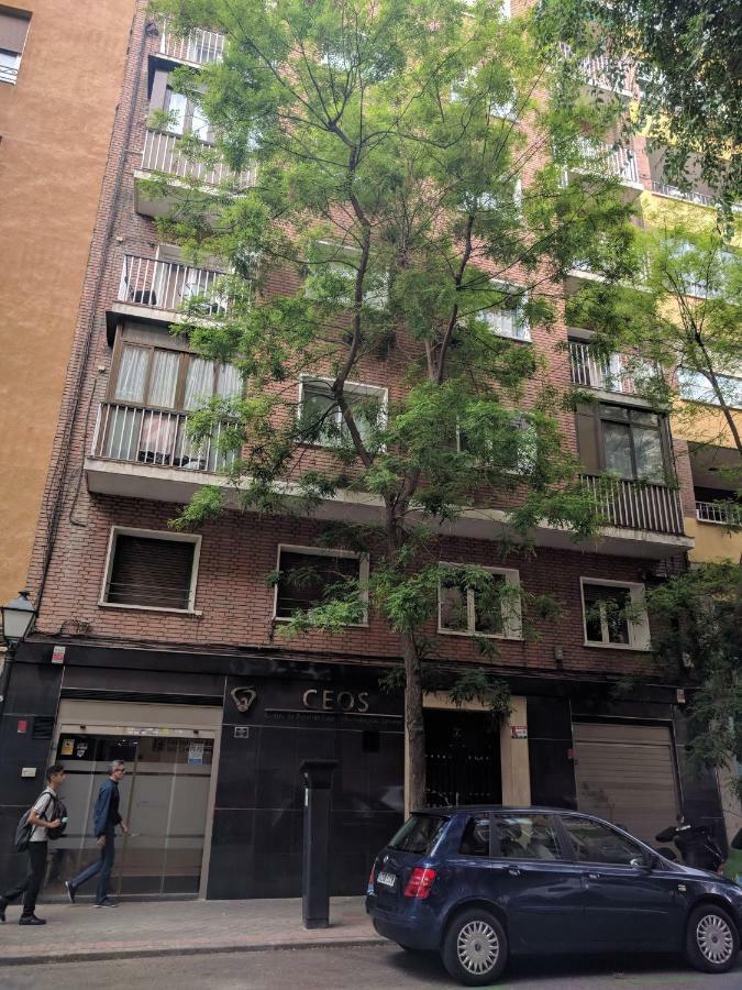 Gran Apartamento Cerca de Atocha Madri Exterior foto