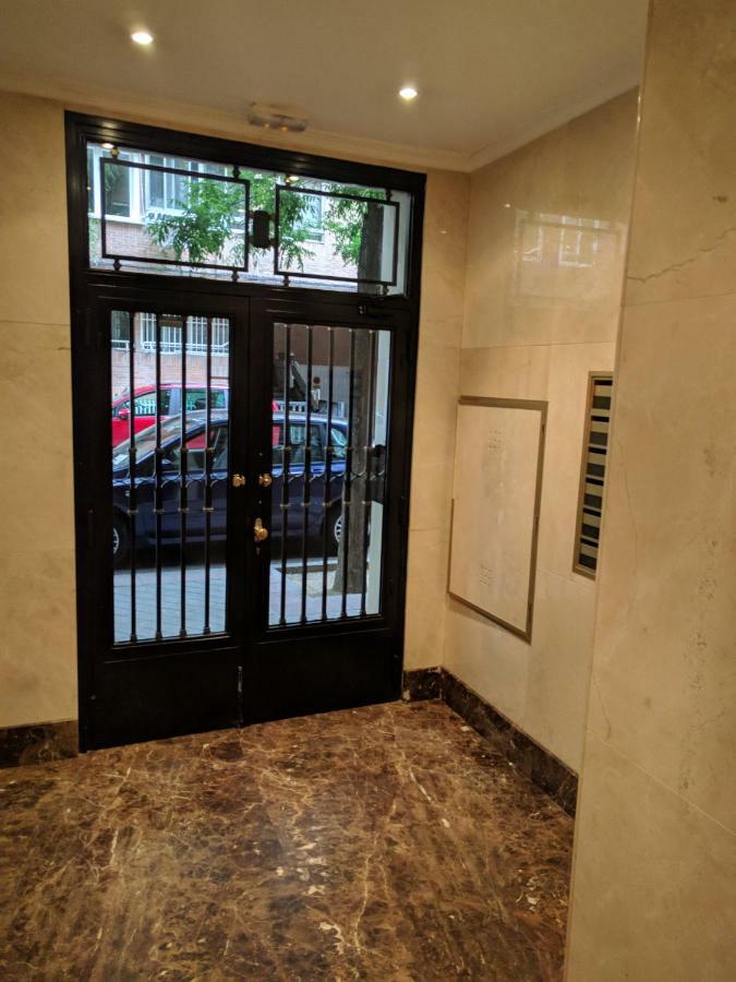 Gran Apartamento Cerca de Atocha Madri Exterior foto