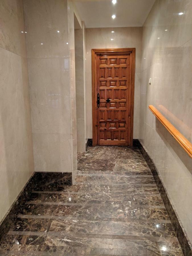 Gran Apartamento Cerca de Atocha Madri Exterior foto